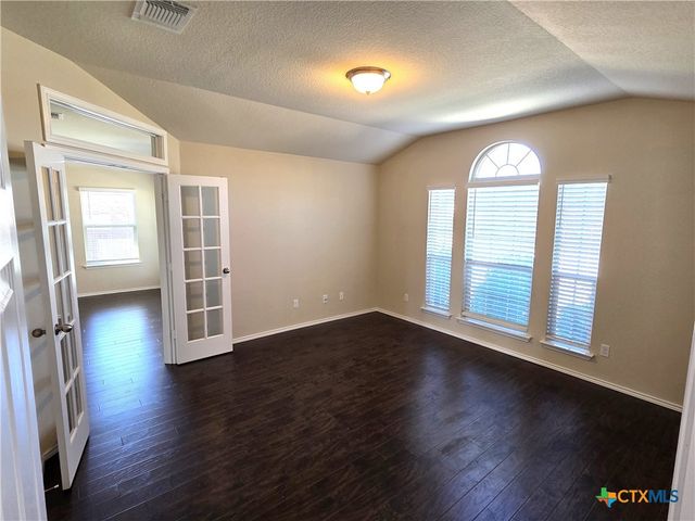 1203 Iron Glen Drive, Temple, TX 76502