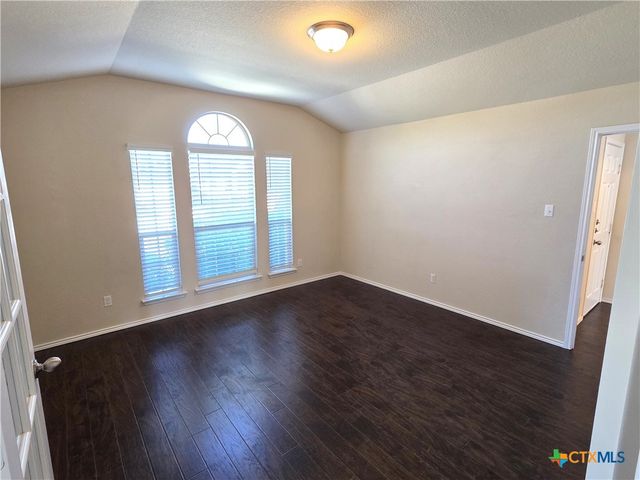 1203 Iron Glen Drive, Temple, TX 76502