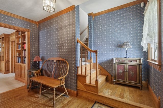 134 4th St, Ellwood City, PA 16117