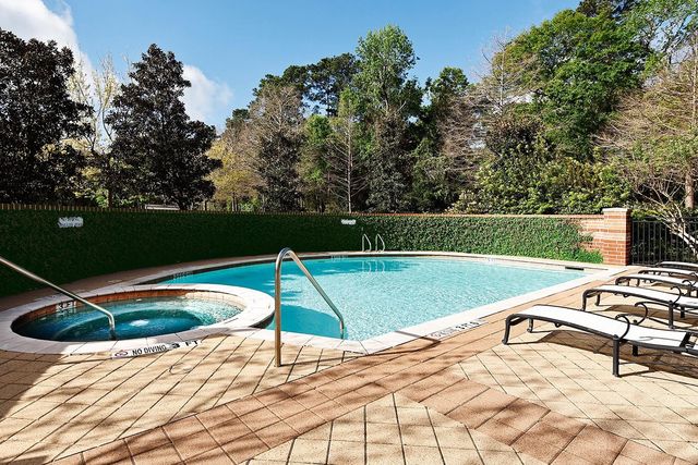 3 Waterway Court 5C, The Woodlands, TX 77380