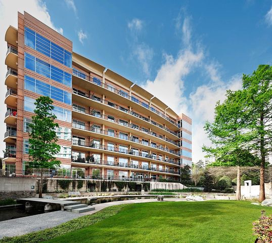 3 Waterway Court 5C, The Woodlands, TX 77380