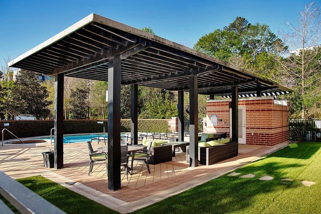 3 Waterway Court 5C, The Woodlands, TX 77380