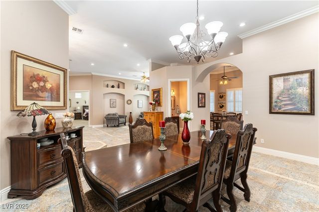 8925 SILENT BROOK Court, Las Vegas, NV 89149