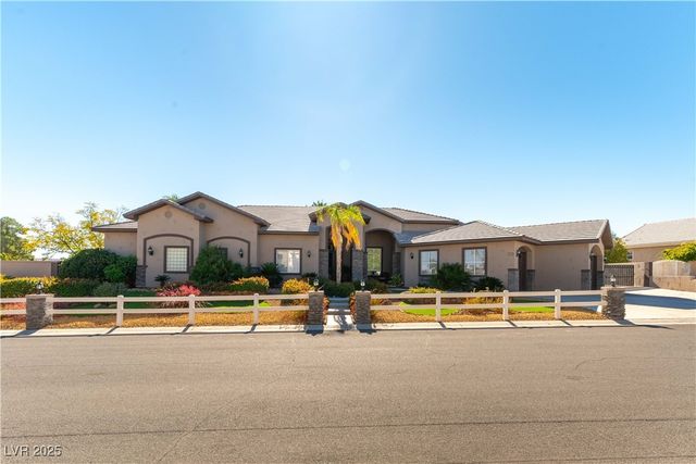 8925 SILENT BROOK Court, Las Vegas, NV 89149