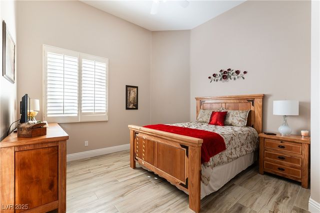 8925 SILENT BROOK Court, Las Vegas, NV 89149