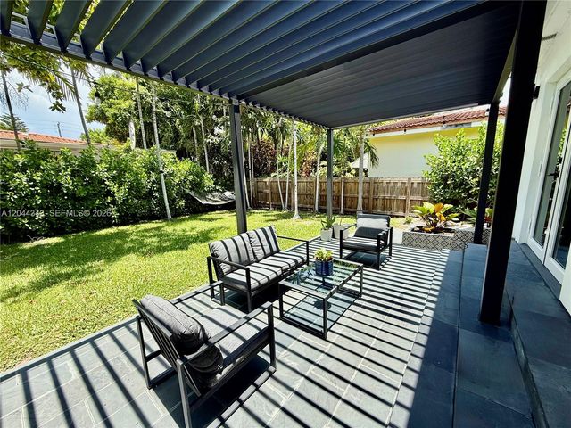 9008 Emerson Avenue, Surfside, FL 33154