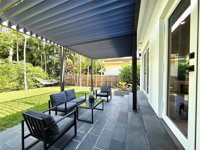 9008 Emerson Avenue, Surfside, FL 33154