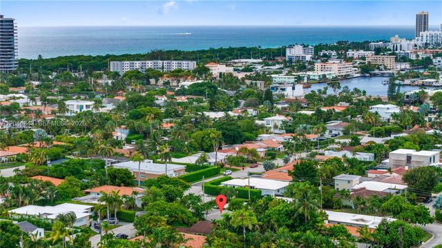 9008 Emerson Avenue, Surfside, FL 33154