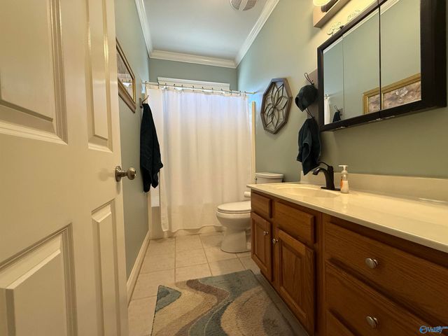 988 Tracey Lane, Decatur, AL 35601