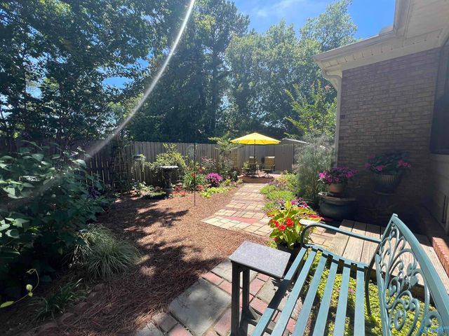 988 Tracey Lane, Decatur, AL 35601