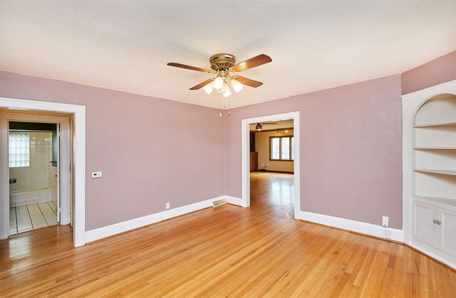 320 N 2nd Street, Carlisle, IA 50047
