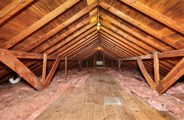 320 N 2nd Street, Carlisle, IA 50047