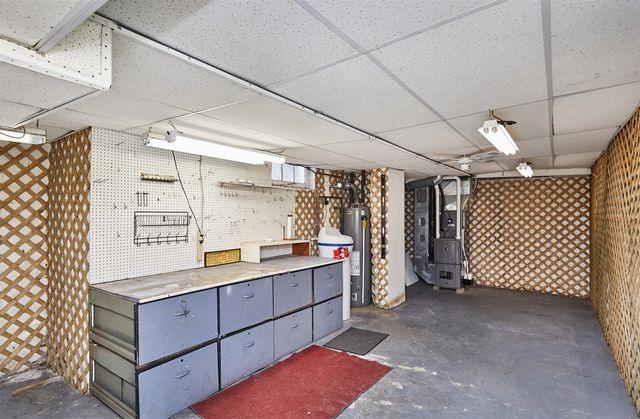 320 N 2nd Street, Carlisle, IA 50047