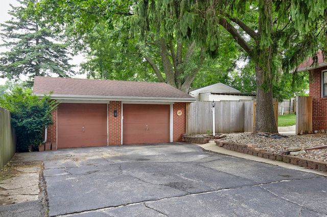 320 N 2nd Street, Carlisle, IA 50047