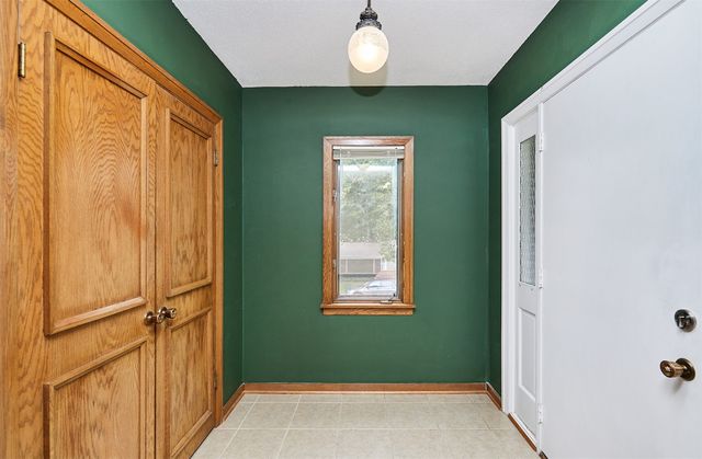 320 N 2nd Street, Carlisle, IA 50047