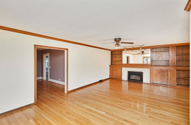 320 N 2nd Street, Carlisle, IA 50047