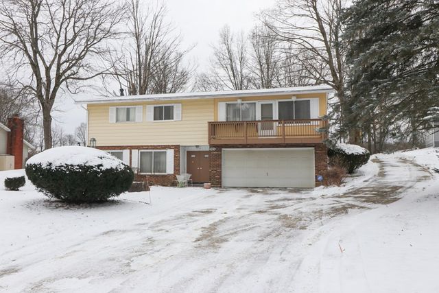 1674 Honeysuckle Drive, Mansfield, OH 44905