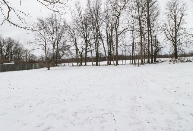 1674 Honeysuckle Drive, Mansfield, OH 44905