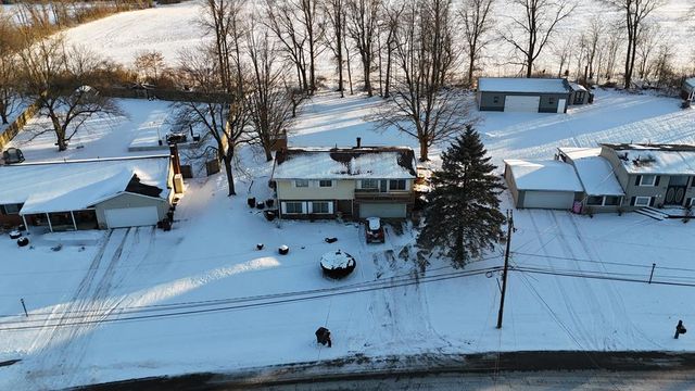 1674 Honeysuckle Drive, Mansfield, OH 44905