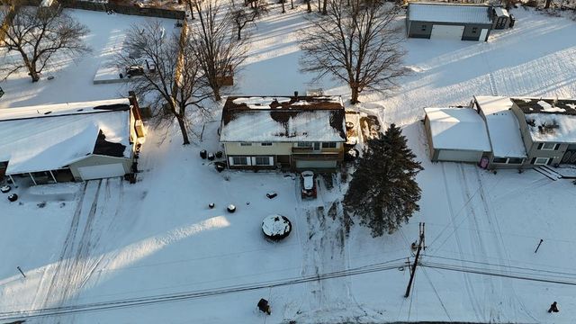 1674 Honeysuckle Drive, Mansfield, OH 44905