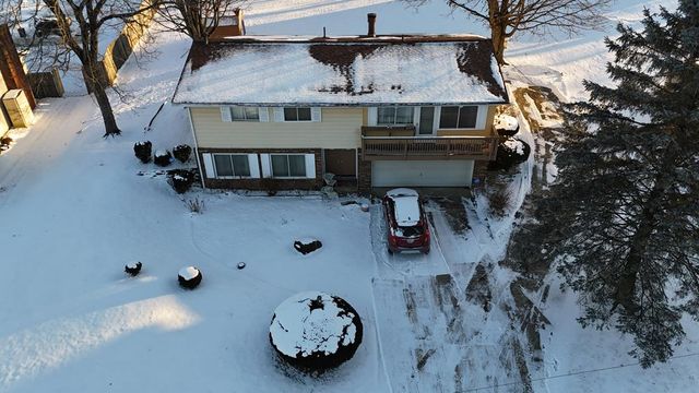 1674 Honeysuckle Drive, Mansfield, OH 44905