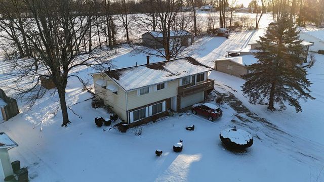 1674 Honeysuckle Drive, Mansfield, OH 44905