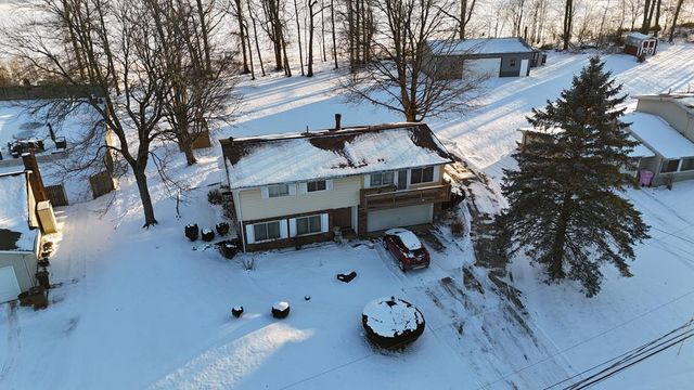 1674 Honeysuckle Drive, Mansfield, OH 44905