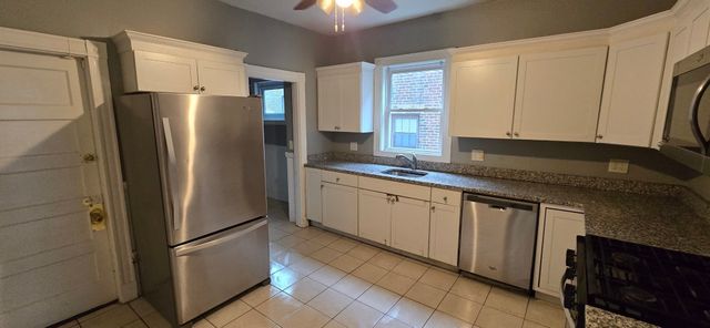 19 Marlborough St 2, Chelsea, MA 02150