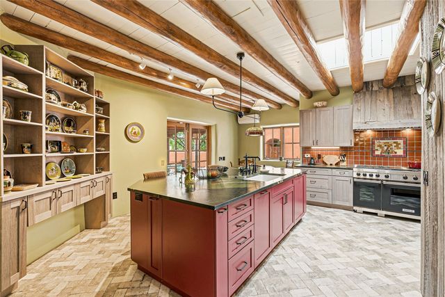 820 Camino Atalaya, Santa Fe, NM 87505