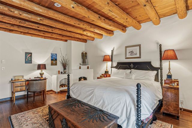 820 Camino Atalaya, Santa Fe, NM 87505