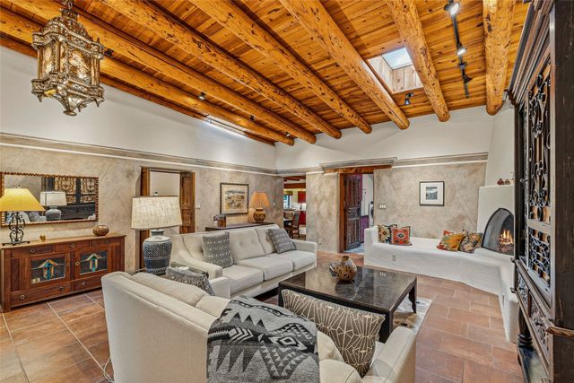 820 Camino Atalaya, Santa Fe, NM 87505
