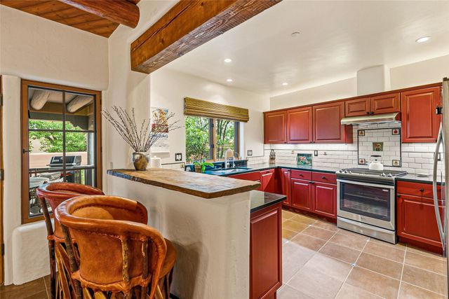820 Camino Atalaya, Santa Fe, NM 87505