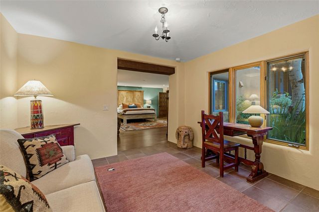 820 Camino Atalaya, Santa Fe, NM 87505