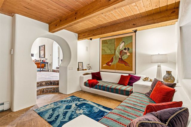 820 Camino Atalaya, Santa Fe, NM 87505