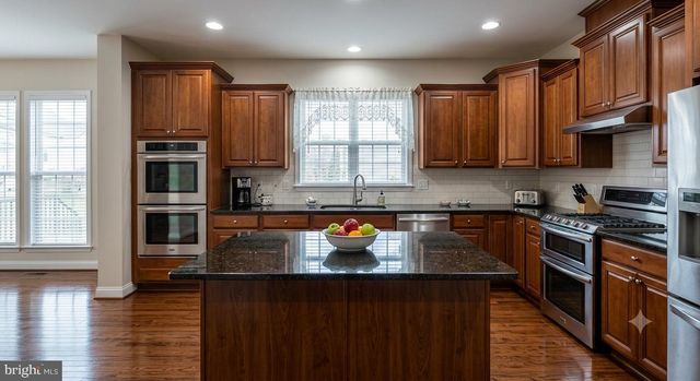 62 CHARTER GATE DR, Fredericksburg, VA 22406