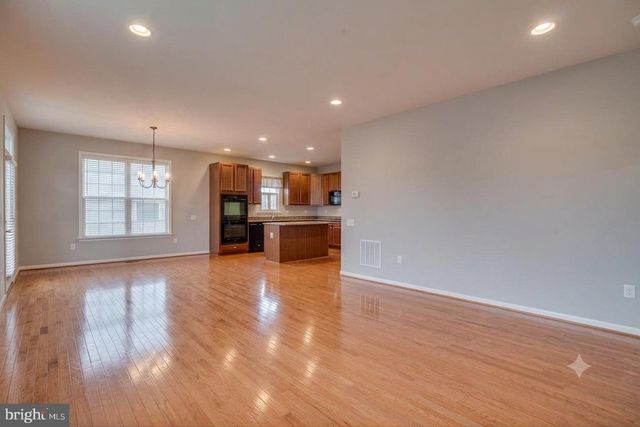 62 CHARTER GATE DR, Fredericksburg, VA 22406