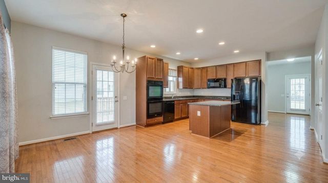 62 CHARTER GATE DR, Fredericksburg, VA 22406