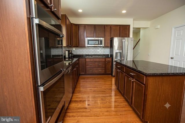 62 CHARTER GATE DR, Fredericksburg, VA 22406