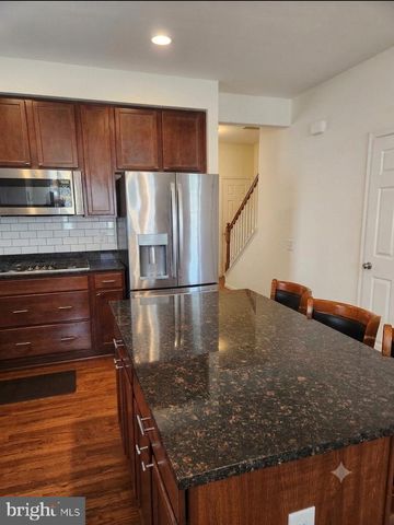 62 CHARTER GATE DR, Fredericksburg, VA 22406
