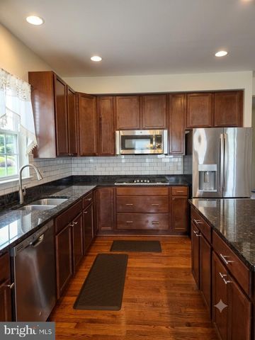 62 CHARTER GATE DR, Fredericksburg, VA 22406