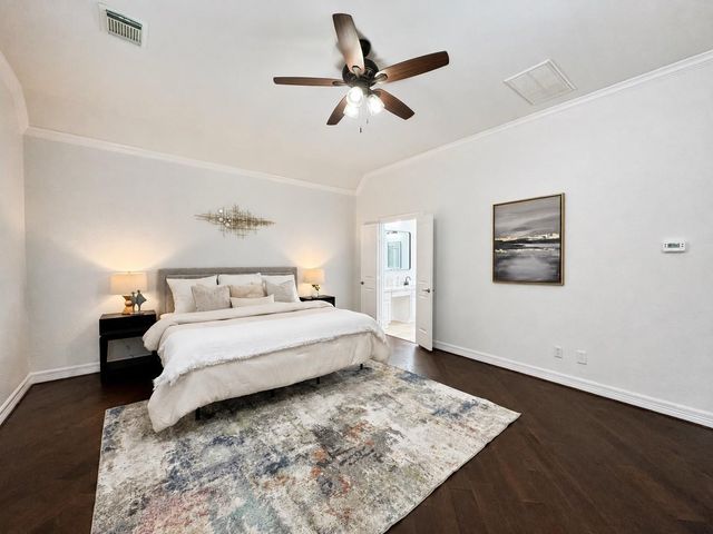 3301 Elm Creek Drive, League City, TX 77573