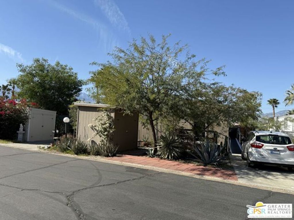 15500 Bubbling Wells Road 127, Desert Hot Springs, CA 92240