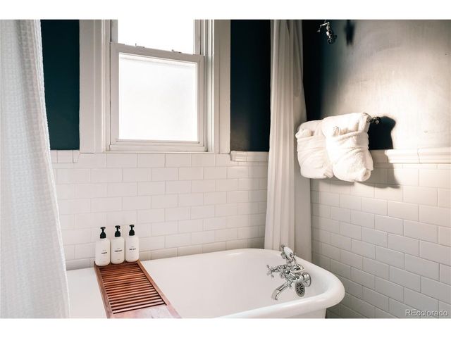 3533 N Vine St, Denver, CO 80205