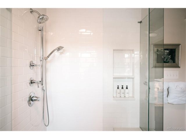 3533 N Vine St, Denver, CO 80205