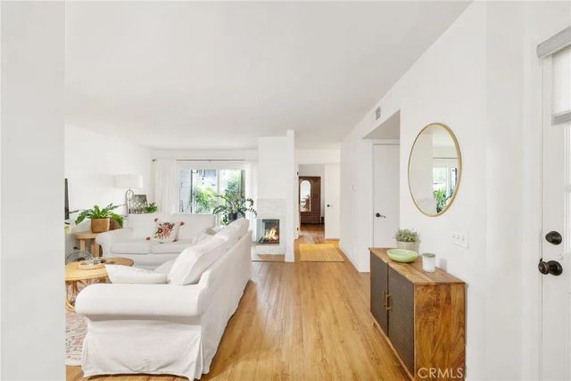 16 Abbey, Aliso Viejo, CA 92656