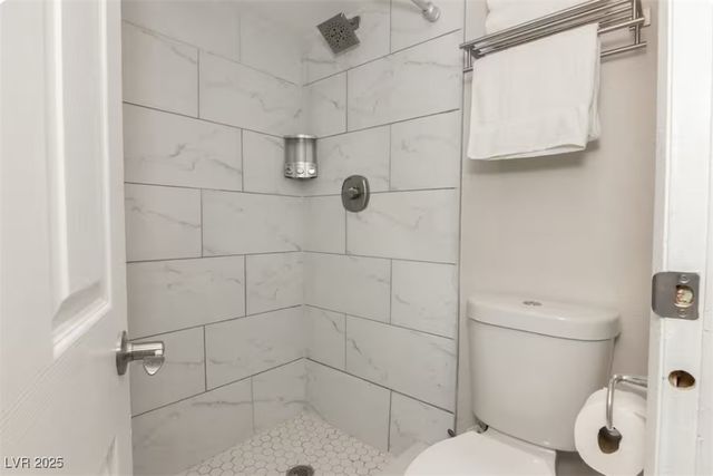 3524 Anthony Drive, Las Vegas, NV 89121