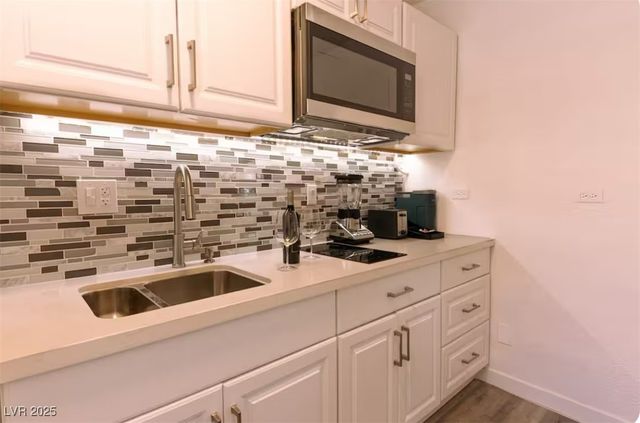 3524 Anthony Drive, Las Vegas, NV 89121