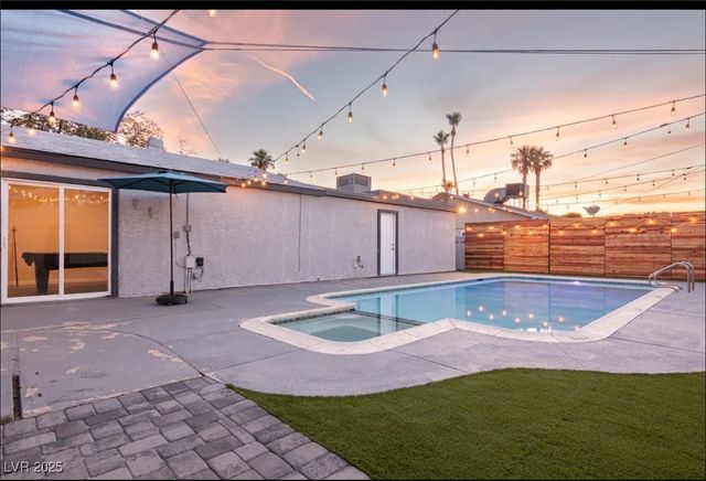 3524 Anthony Drive, Las Vegas, NV 89121