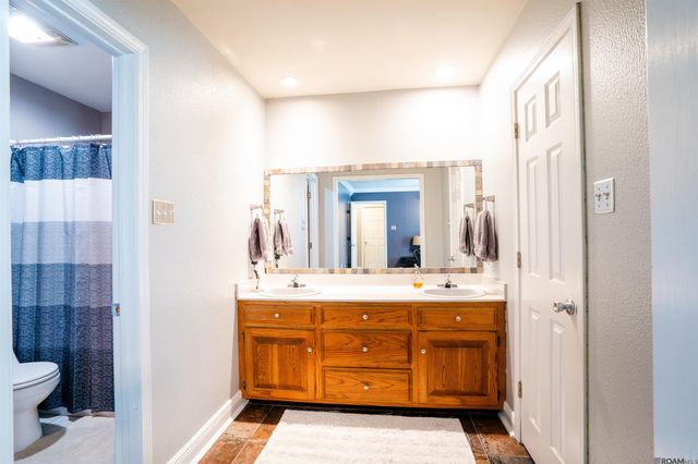 22871 Brittney Renee Dr, Zachary, LA 70791