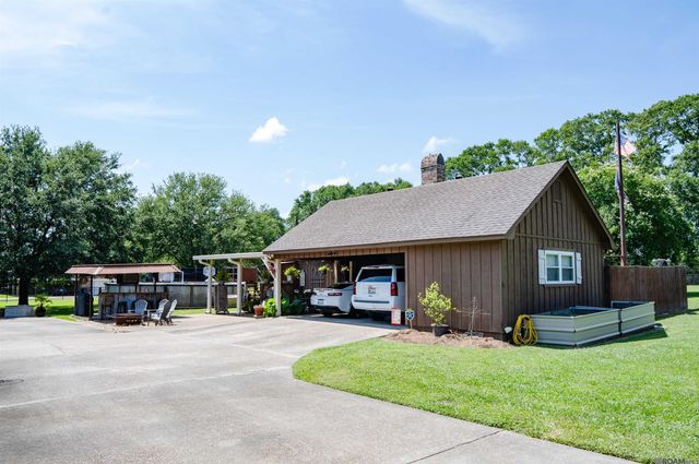 22871 Brittney Renee Dr, Zachary, LA 70791